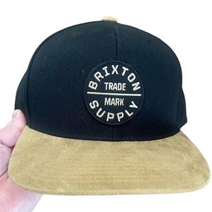 Brixton snap back hat. Like new
